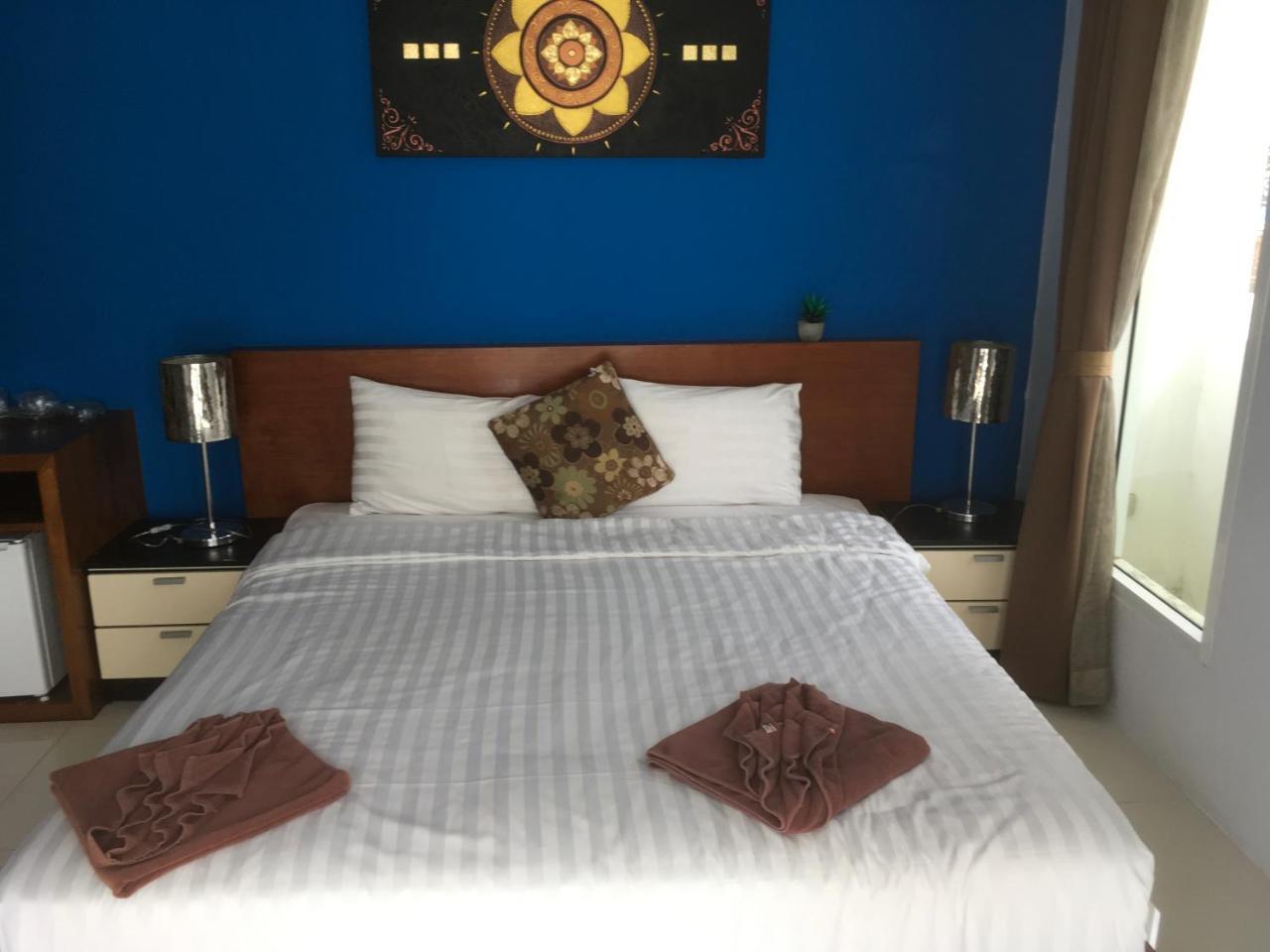 Rama Kata Beach Hotel Eksteriør bilde