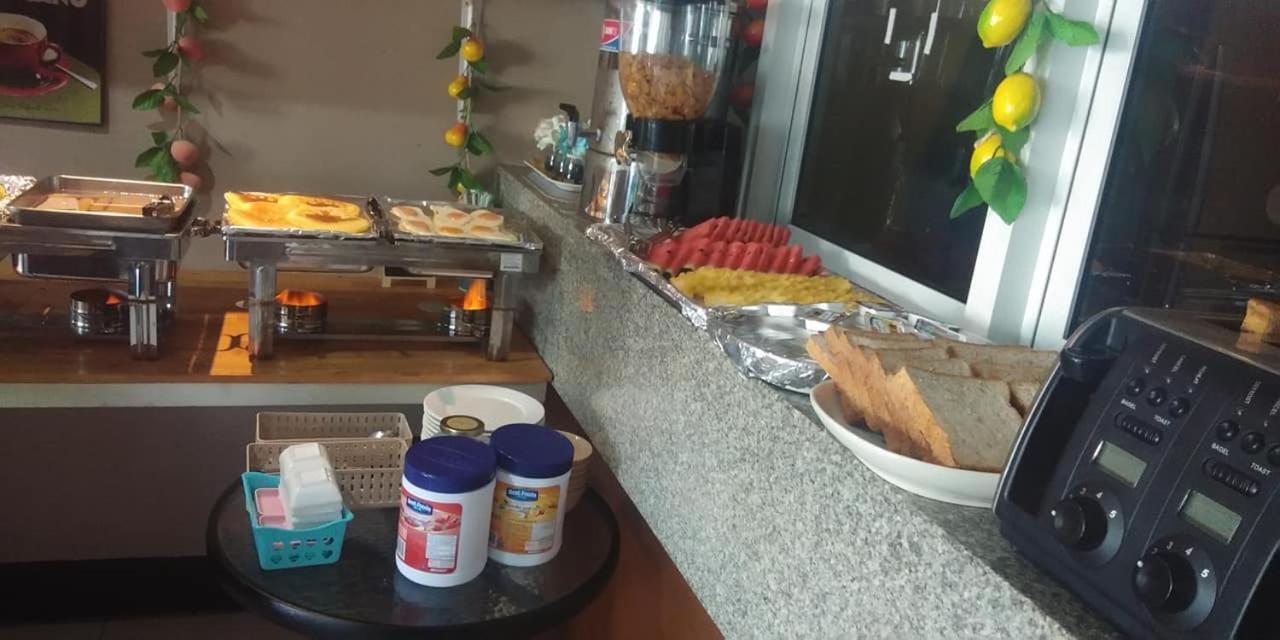 Rama Kata Beach Hotel Eksteriør bilde